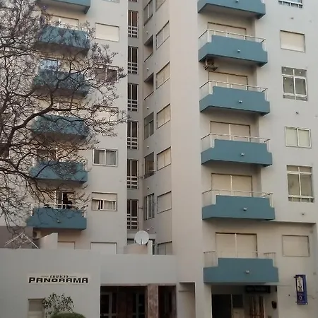 Aqui Rocha Appartement *